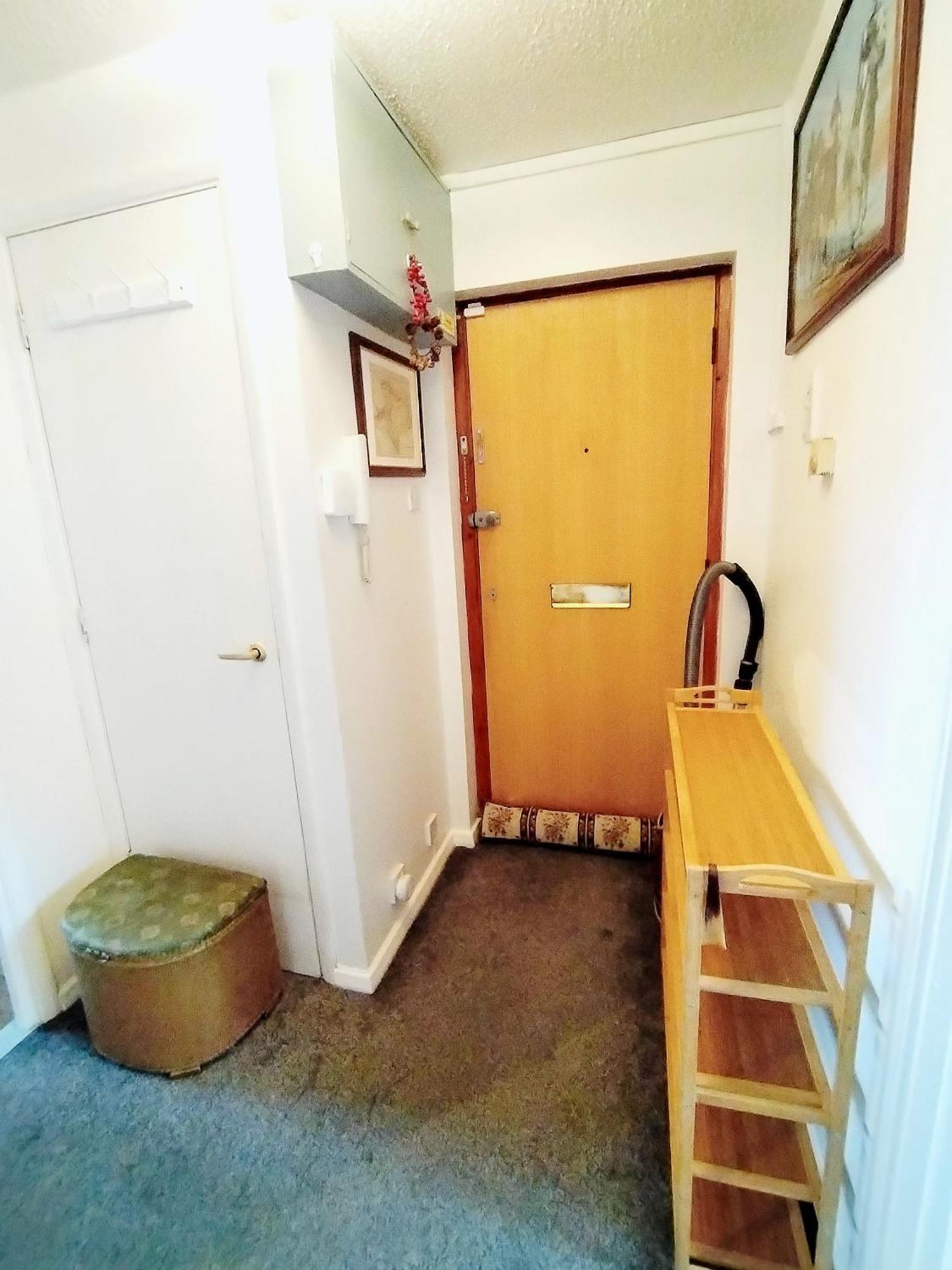 Home Away Home Near Heathrow Airport Cowley  Zewnętrze zdjęcie