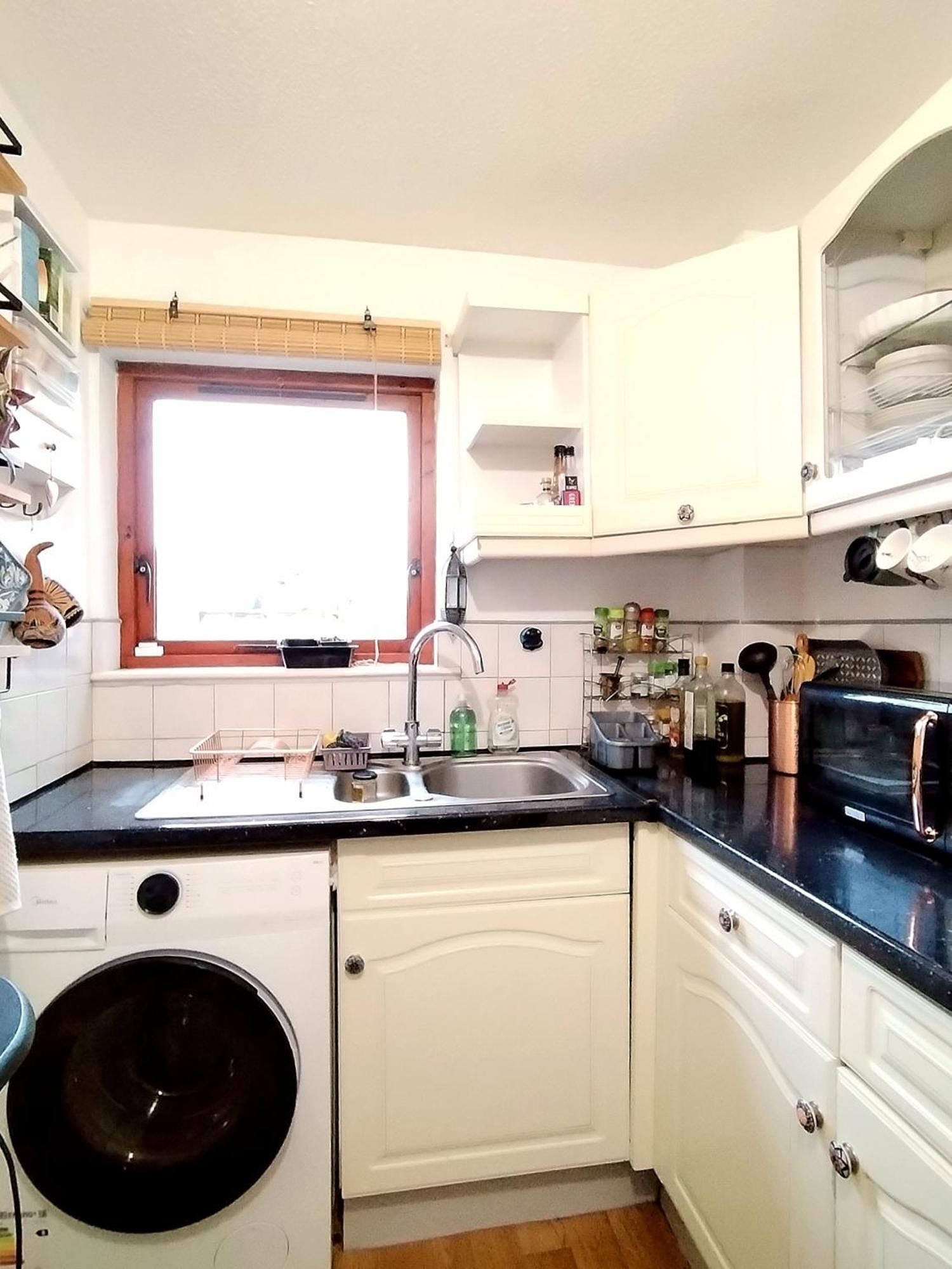 Home Away Home Near Heathrow Airport Cowley  Zewnętrze zdjęcie